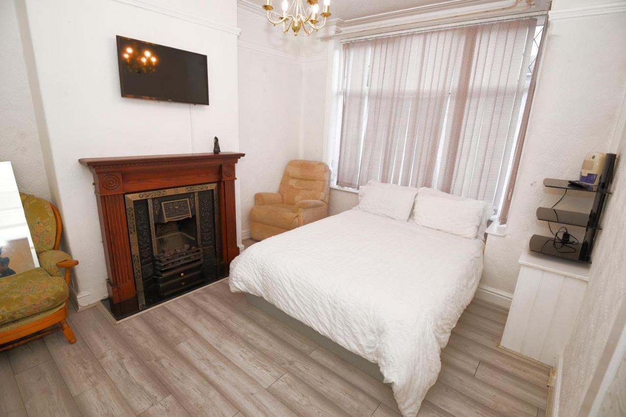 White House Apartment แมนเชสเตอร์ ภายนอก รูปภาพ