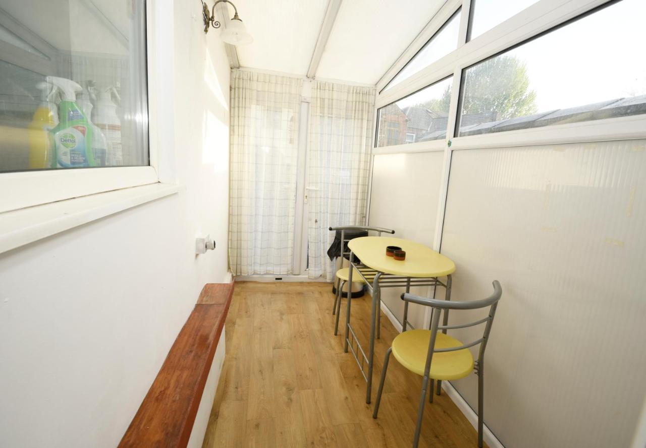 White House Apartment แมนเชสเตอร์ ภายนอก รูปภาพ